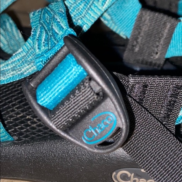 Chacos Size 8 - Picture 5 of 13